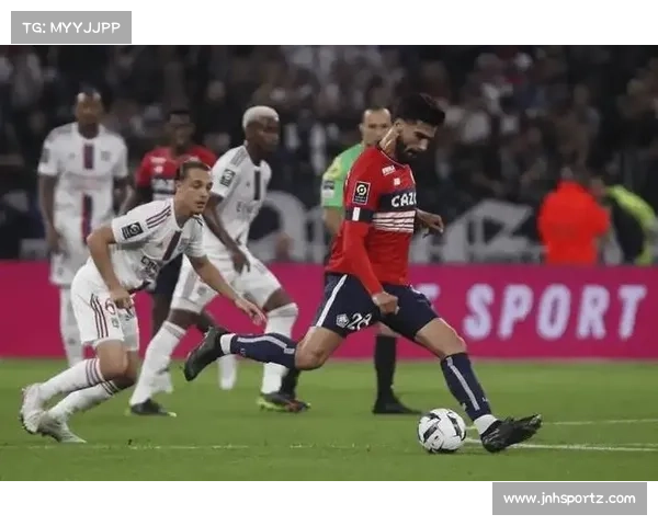 里昂主场与巴黎FC握手言和 锋线伤停影响进攻终结效率